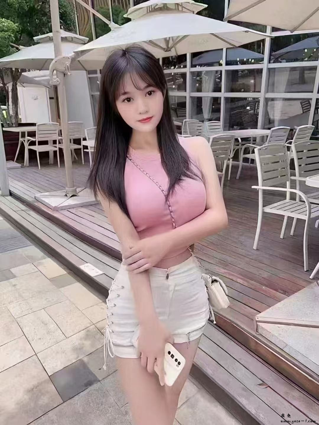 cc1a28bd-196c-4cd2-9b31-606d99fc5f43.jpg